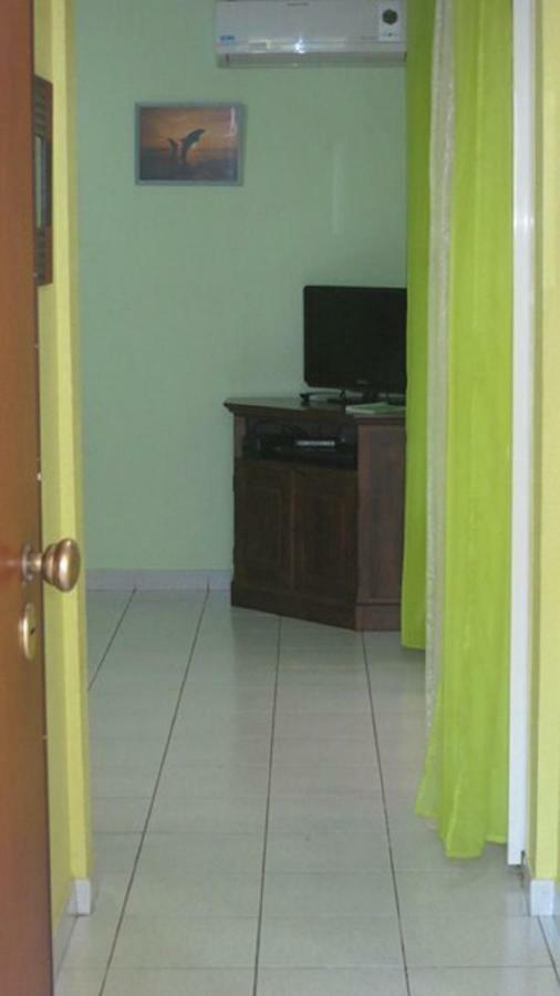 Ferienwohnung Baliste Jardin de Corail Saint-Gilles-les-Bains Exterior foto